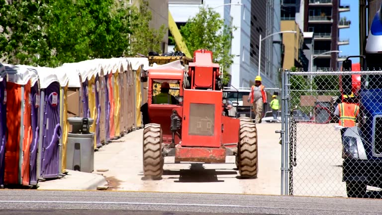 Best Construction Site Portable Toilets  in Callahan, FL